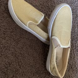 Women/ girls size 4.5/35 glam shoes