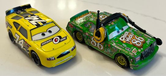 Disney Pixar Cars: Chick Hicks #86 and Sidewall Shine #74