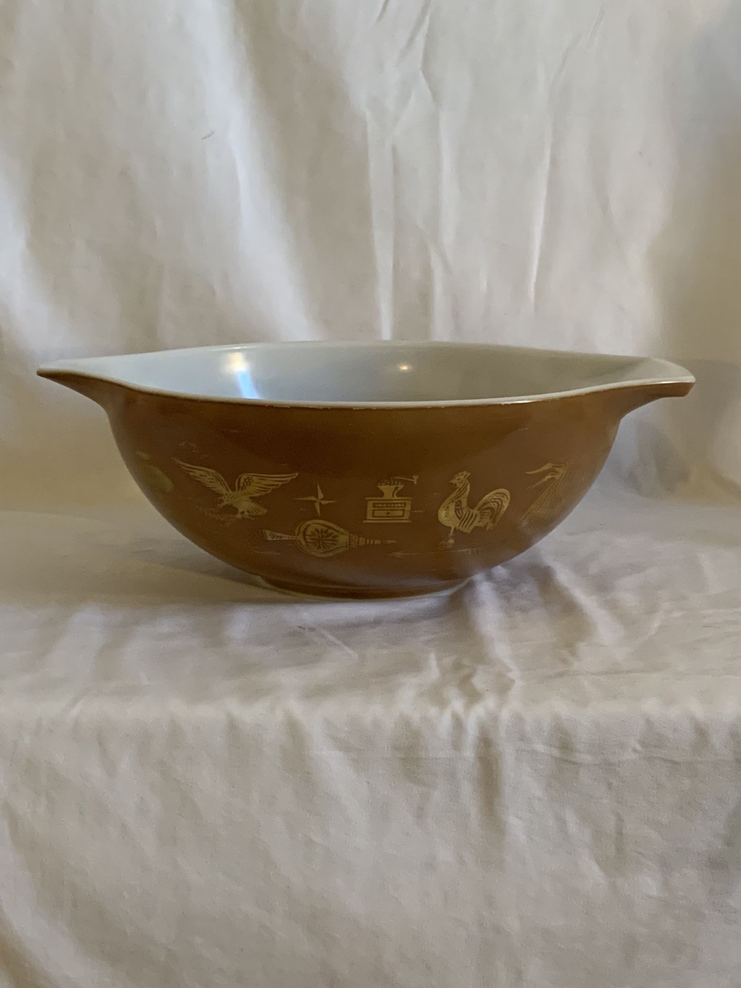 Vintage Pyrex Glass Bowl