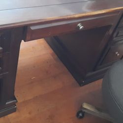 Executive desk