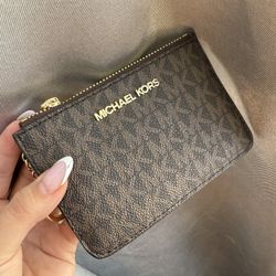 Hand Wallet