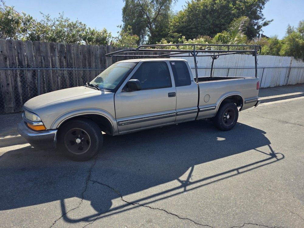 1999 Chevrolet S-10