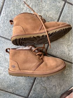 UGG Neumel Chestnut  Men’s size 9