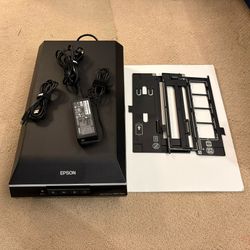 Epson V600 Film Scanner WITH Cables And Inserts 
