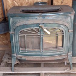 Free wood stove