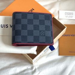 Men’s Louis Vuitton Brown Wallet 
