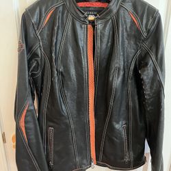 Harley Davidson Women’s Jacket - Large $150
