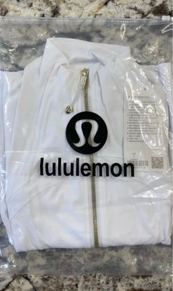 white and gold lululemon