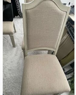 Dining room table