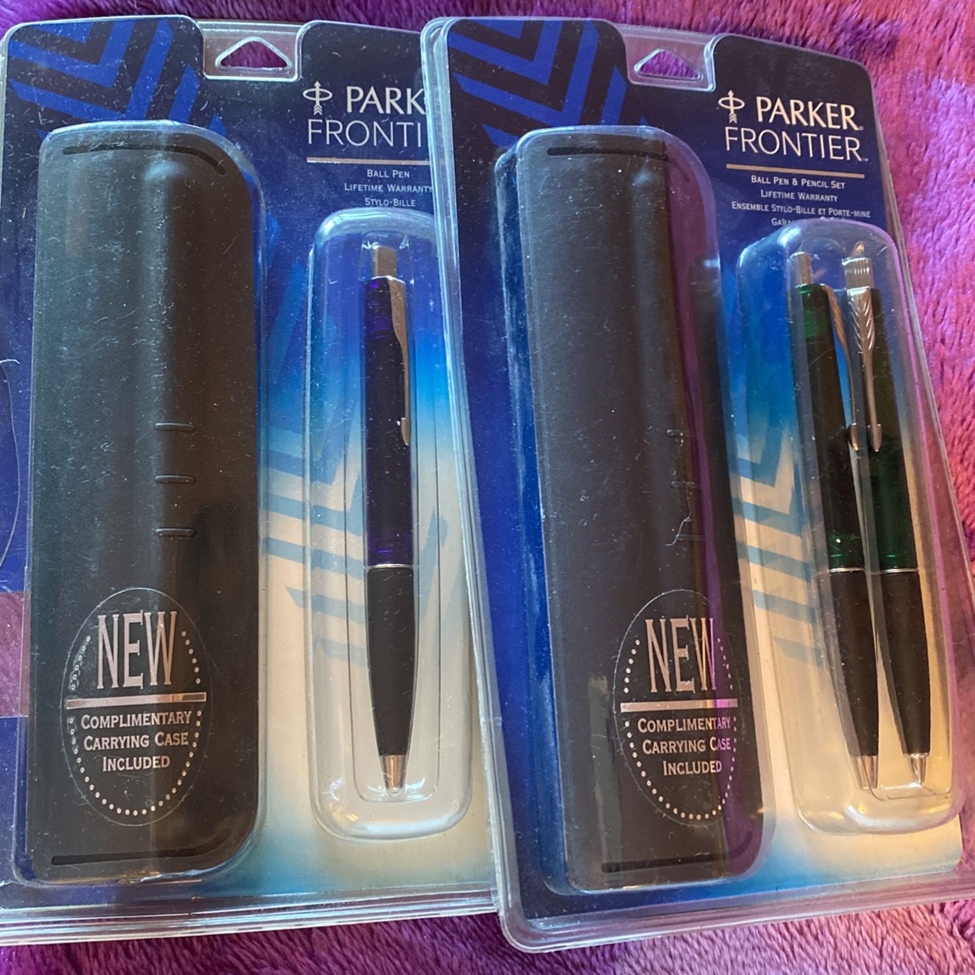 Brand New Ball Pen β€οΈπ With Complementary Carrying Case Included