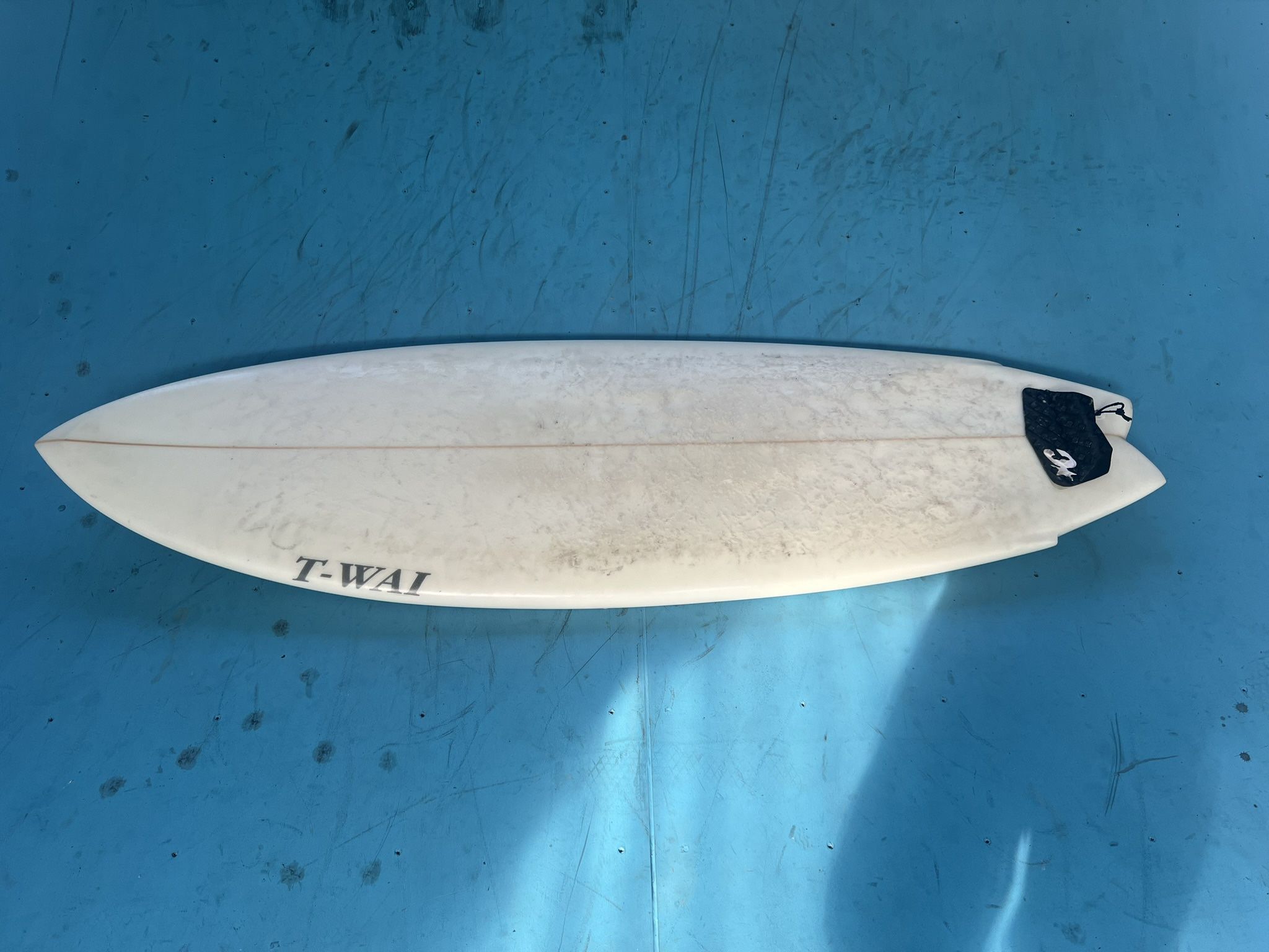 T WAI Surfboard