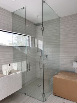 Glass Shower In All The Measures