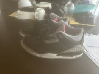 Jordan 3s 11.5