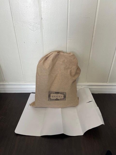 Brand New
Gucci Top Handle Backpack- UNISEX