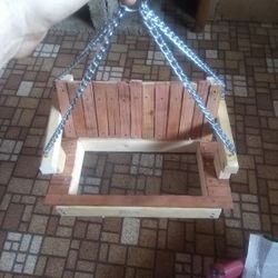 Bird Feeders Bench 
