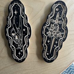 Wall Decor: Woodcuts Dagger & Deer