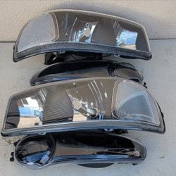 01-06 Gmc Sierra Yukon Denali Headlights Luces Micas Calaveras Faros Faroles Focos Headlamps 