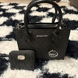 Michael Kors Purse + Wallet Set