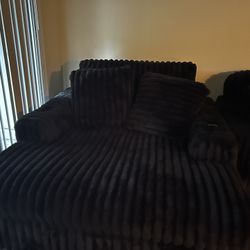 ASHLEY midnight-madness couch 