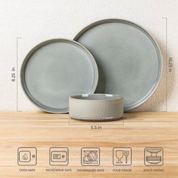 Green Ceramic Dinnerware Set 12-Piece