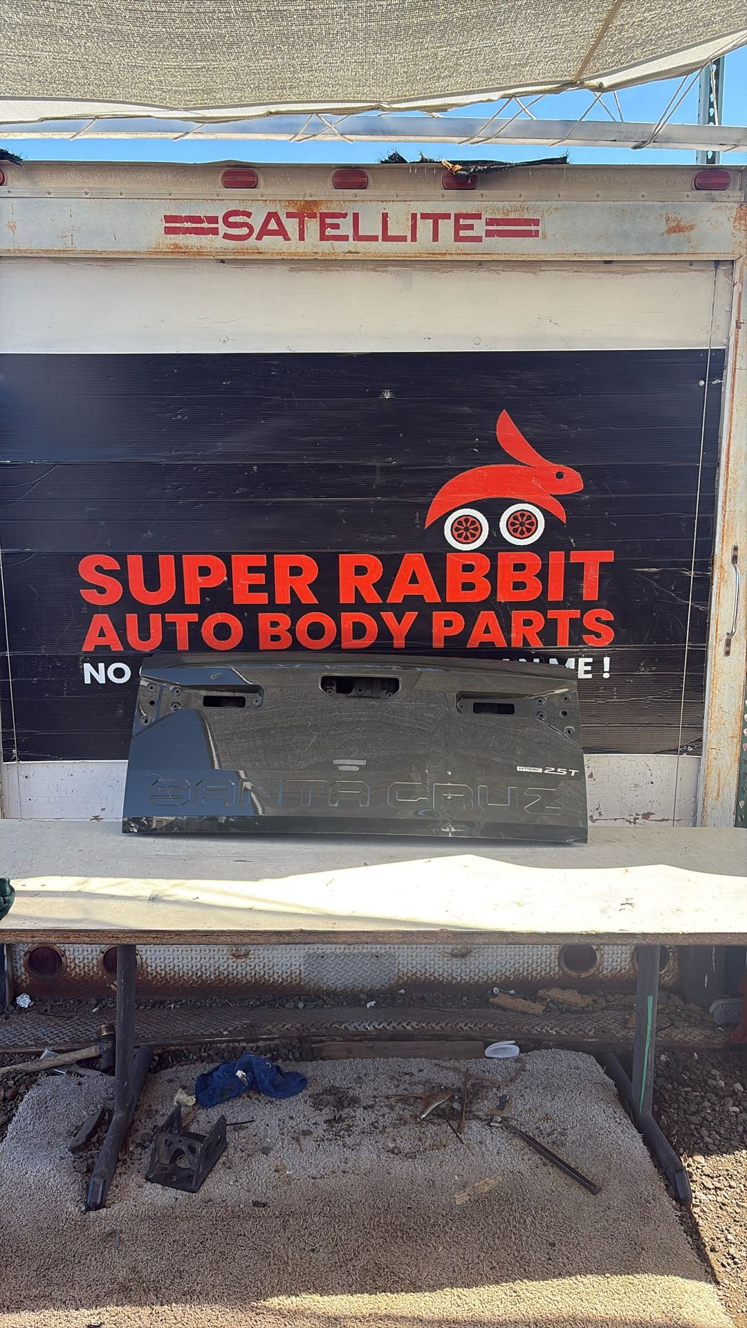 2022 Santa Cruz Tailgate Shell OEM 2025
