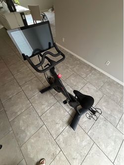 Peloton Indoor Exercise Bike with Screen