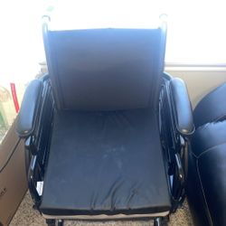 Wheelchair 