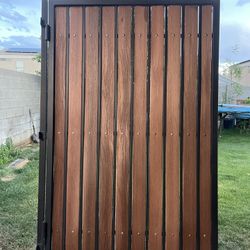 Gate Composite Wood 