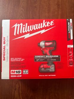 Milwaukee M18 Compact Cordless Brushless 1 Tool Impact Driver Kit