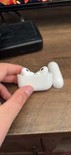 Apple AirPods Pro with Charging Case