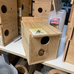 Love Bird Nest Box (B)