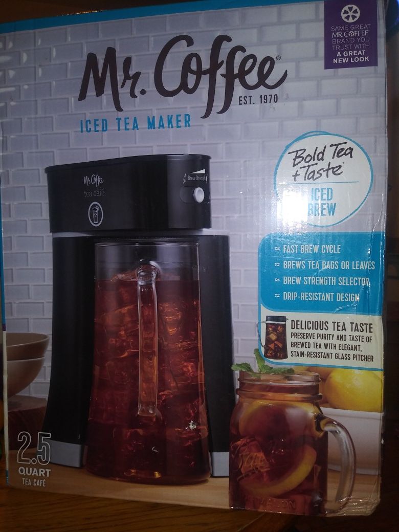 Mr. Coffee Ice Tea maker.