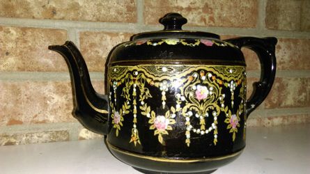 Vintage British teapot Samuel Johnson Burslem