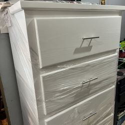 White 4 Drawer Chest