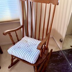 Nice Rocking Chair
