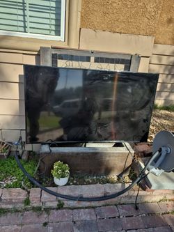 Roku 52 No Remote Works Excellent