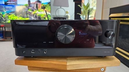 Yamaha TSR-700 8K receiver with Dolby Atmos, DTS-X, Wi-Fi