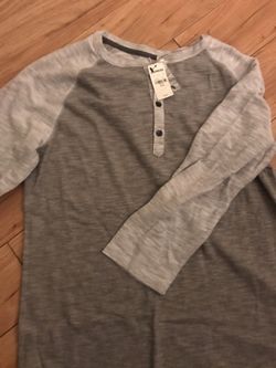 Brand new with tags men’s express 3/4 sleeve shirt