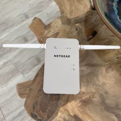 NETGEAR Wifi Extender