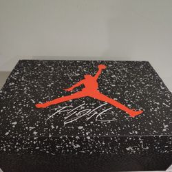 Jordan Spizike Low Size 9