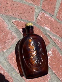 Ben Franklin Log Cabin syrup bottle with lid!