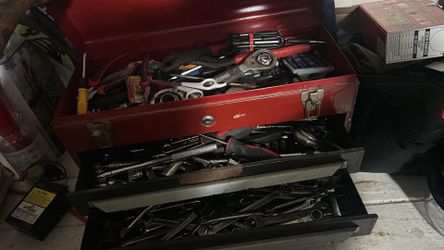 Tool box with tools