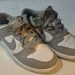 Kids Nikes Size 1