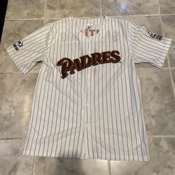 San Diego Padres Baseball X Large Men sWhite 9 Benito Santiago Promotional SGA for Sale in Rowland Heights CA OfferUp