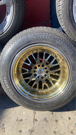 All 4 rims with tire for jeep size 18