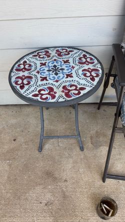 Outdoor table