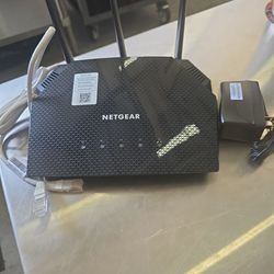 Netgear AX1800 wifi 6 router