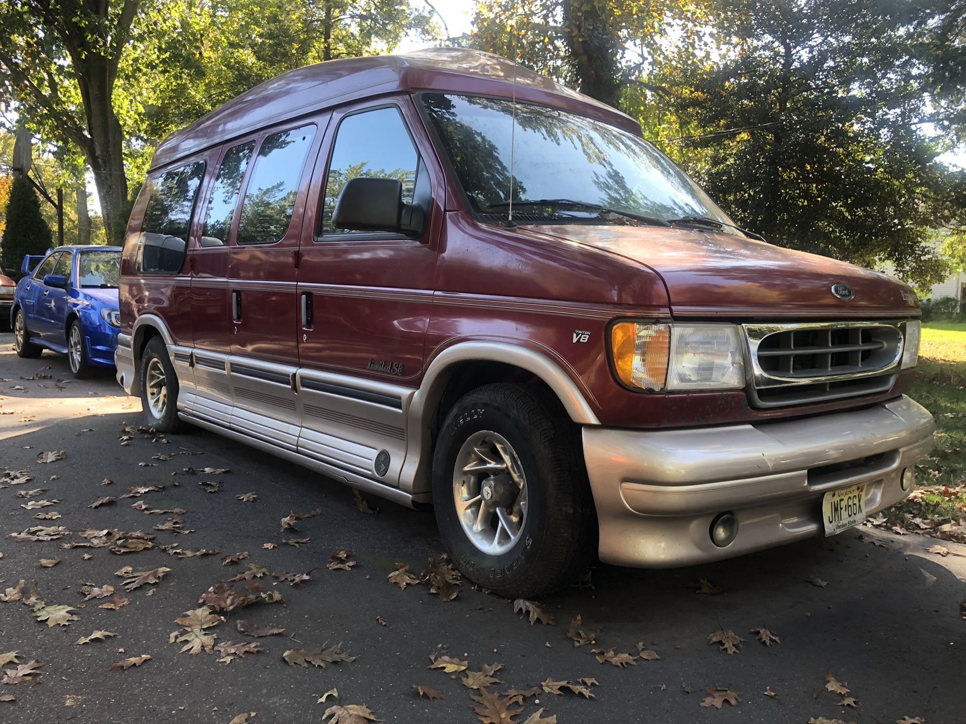 1999 Ford Econoline Wagon