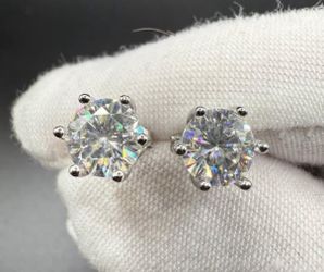 VVS Moissanite Earrings 