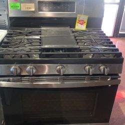 GE JGB735SPSS 30 Free-Standing Gas Convection Range F WIB